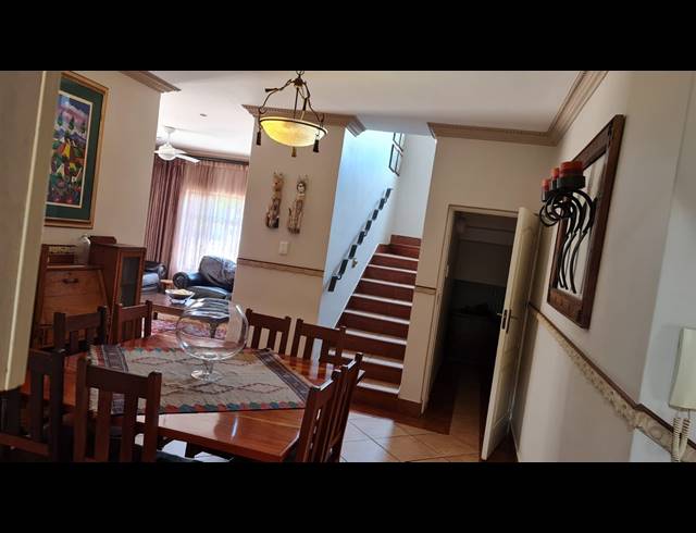 3 BEDROOM FREESTANDING FOR SALE IN SAFARI GARDENS